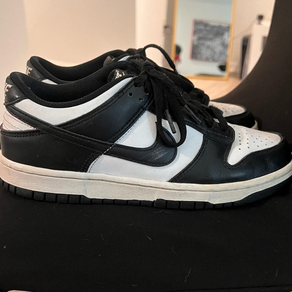 Nike dunk low retro panda
